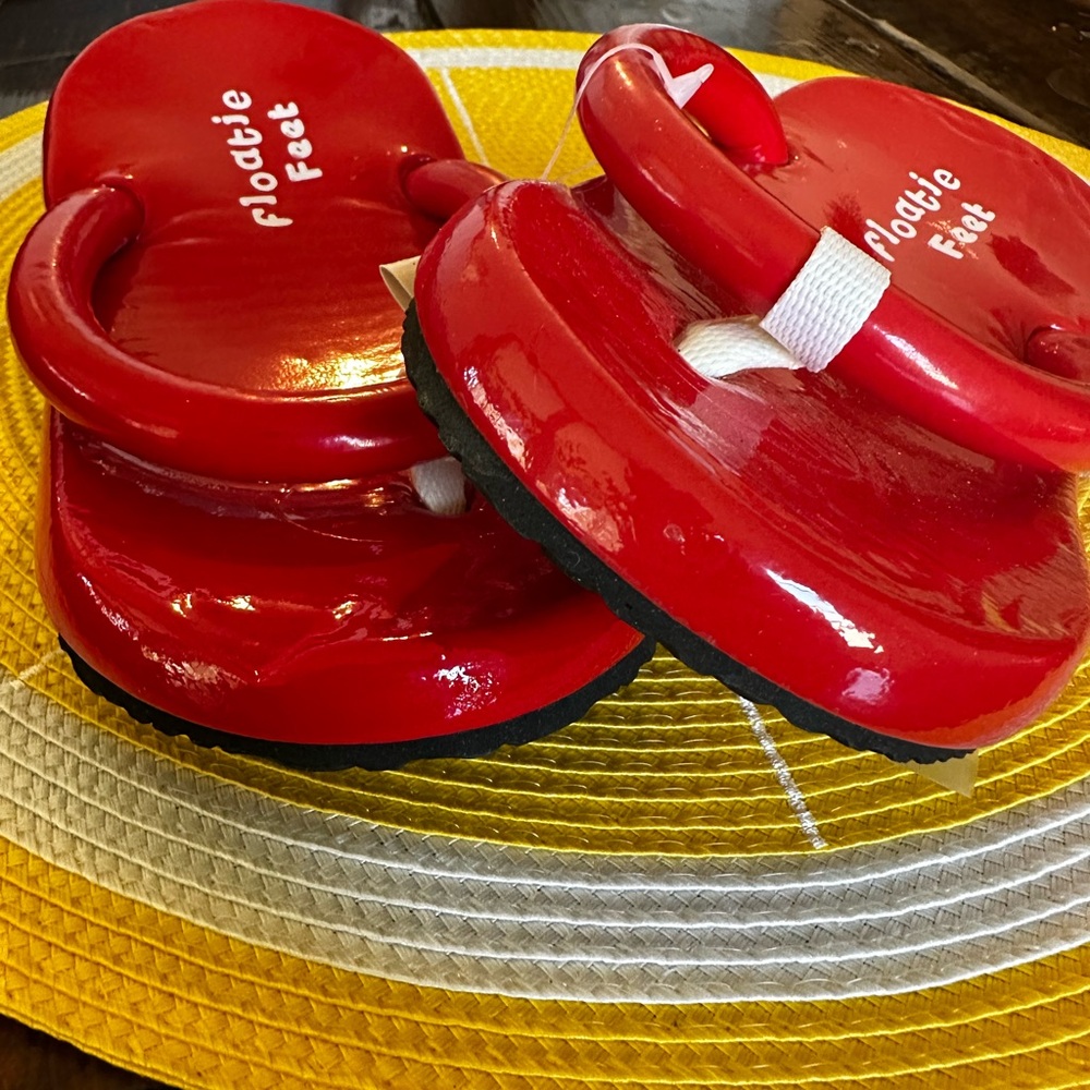 Red Floaties - Picture 2 of 4